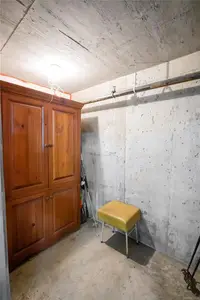 View 33