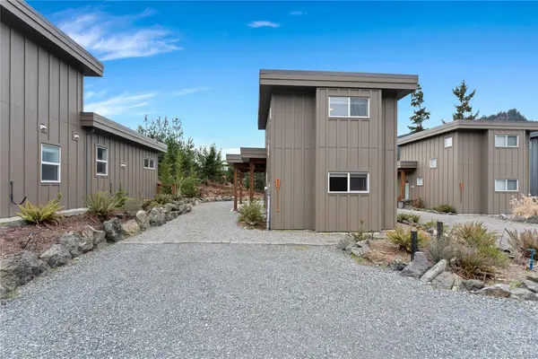9336 Cabin Way, Lake Cowichan BC V0R 2G1