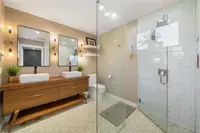 View 16