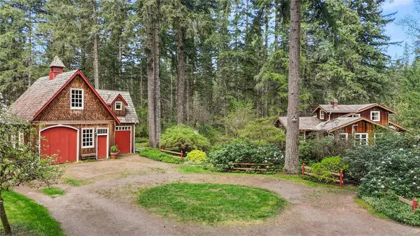3856 Dohm Rd, Black Creek BC V9J 1E7