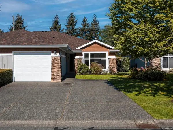 1919 St. Andrews Pl # 114, Courtenay BC V9N 9J4