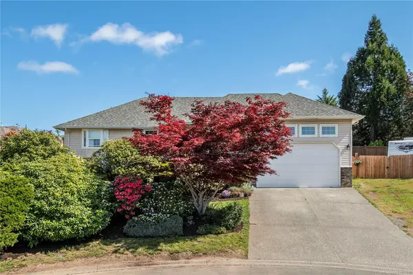 1860 Brant Pl, Courtenay BC V9N 8Y8