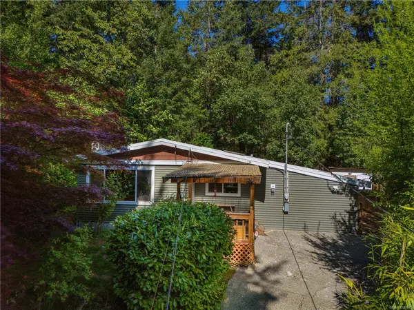 5470 Arnhem Terr, Nanaimo BC V9T 2M3