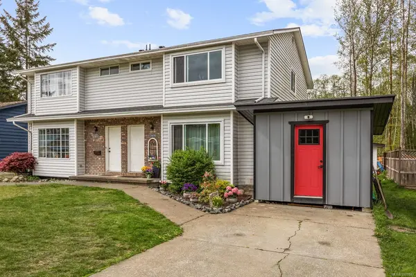 1677 Burgess Rd # B, Courtenay BC V9N 6J4