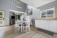 View 10