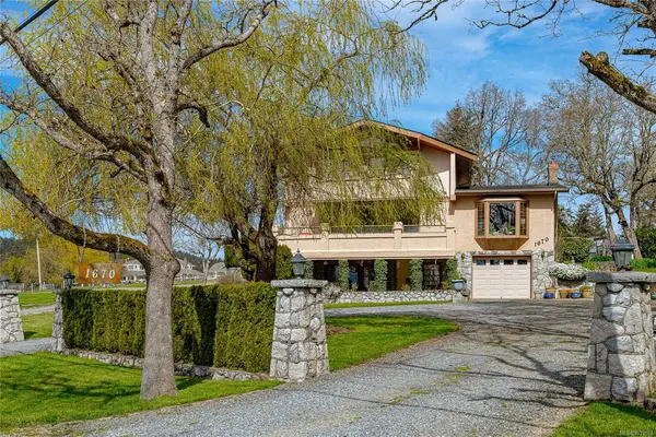 1670 Burnside Rd W, Saanich BC V8X 3X3