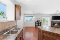 View 10