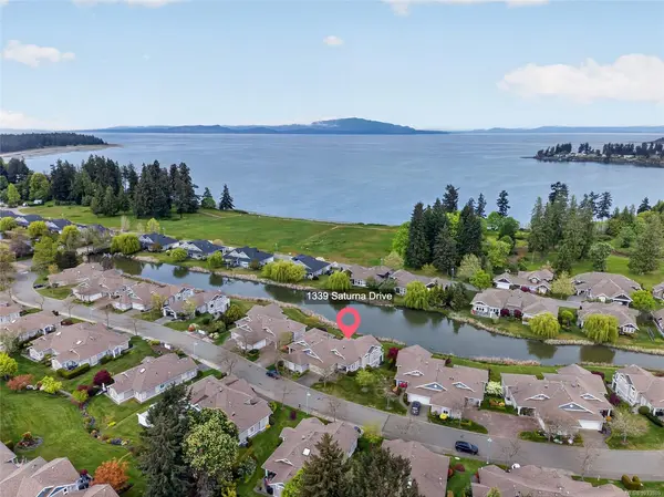 1339 SATURNA Dr, Parksville BC V2P 2T9