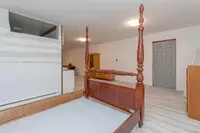 View 32