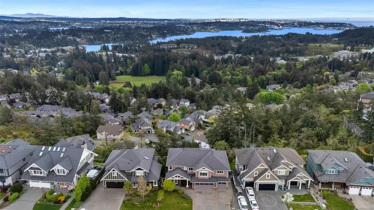 2607 Ruby Crt, Langford BC V9B 0A9
