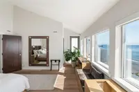 View 32