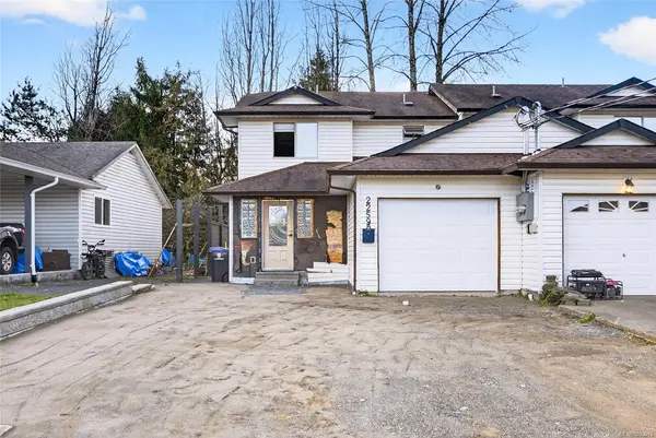 2259 Urquhart Ave # A, Courtenay BC V9N 7S6