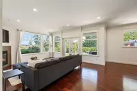 View 16