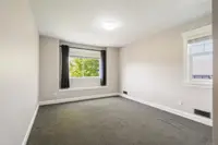 View 32
