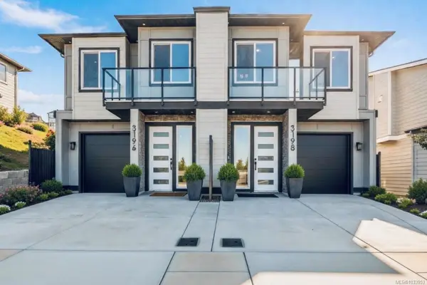 3198 Woodrush Dr, Duncan BC V9L 0J9 - 4 bed, 4 bath in Duncan
