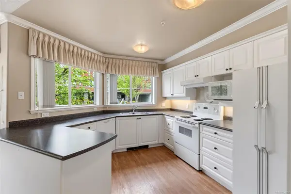 405 Quebec St # 120, Victoria BC V8V 4Z2
