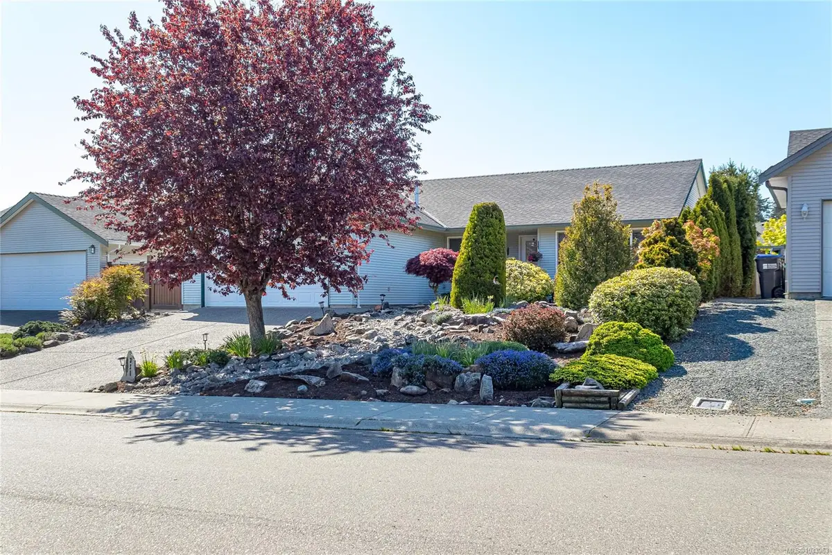 331 Rheumer Cres, Parksville BC V9P 2T8