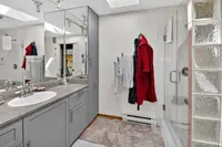 View 24