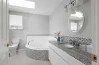 View 32
