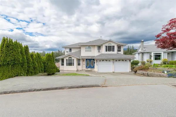 4160 Steede Ave, Port Alberni BC V9Y 8B6 - 6 bed, 5 bath in Port Alberni