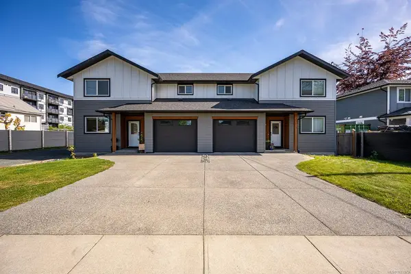 2251 Dalton Rd # A, Campbell River BC V9W 1H7 - 3 bed, 3 bath in Campbell River