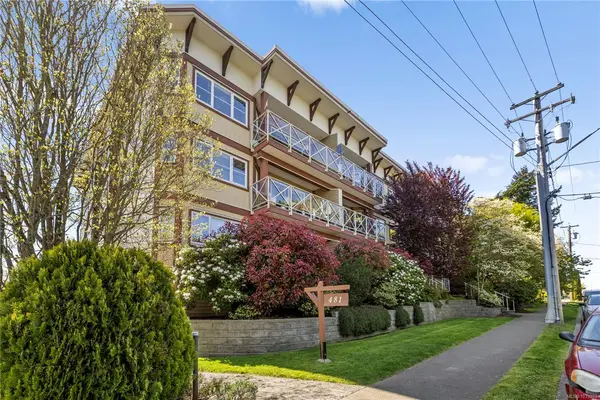 481 Kennedy St # 101, Nanaimo BC V9R 2J4