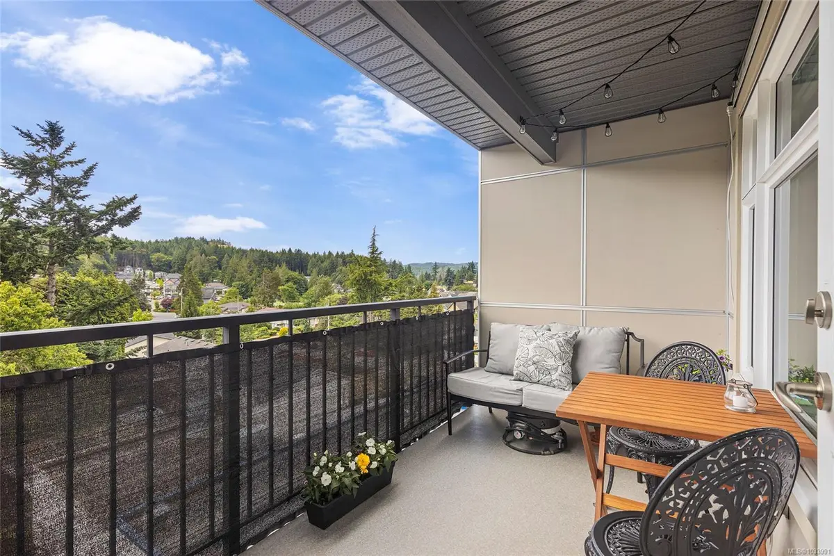2655 Sooke Rd #417, Langford BC V9B 1Y3