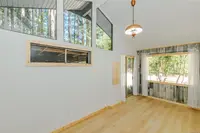 View 16