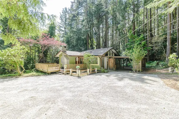 128 Sunset Dr, Salt Spring BC V8K 1L3