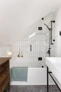 View 28