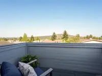 View 24