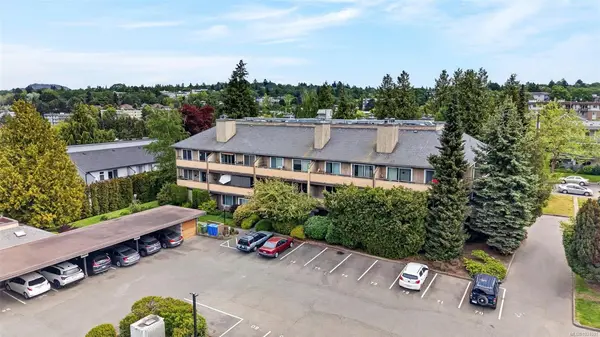 3225 Alder St # 206, Saanich BC V8X 1P3 - 1 bed, 1 bath in Saanich