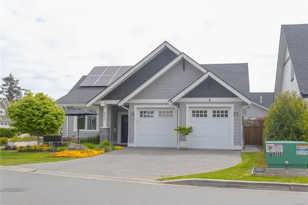 9257 Bakerview Close, North Saanich BC V8L 0C9 - 3 bed, 2 bath in North Saanich