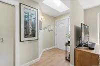 View 25