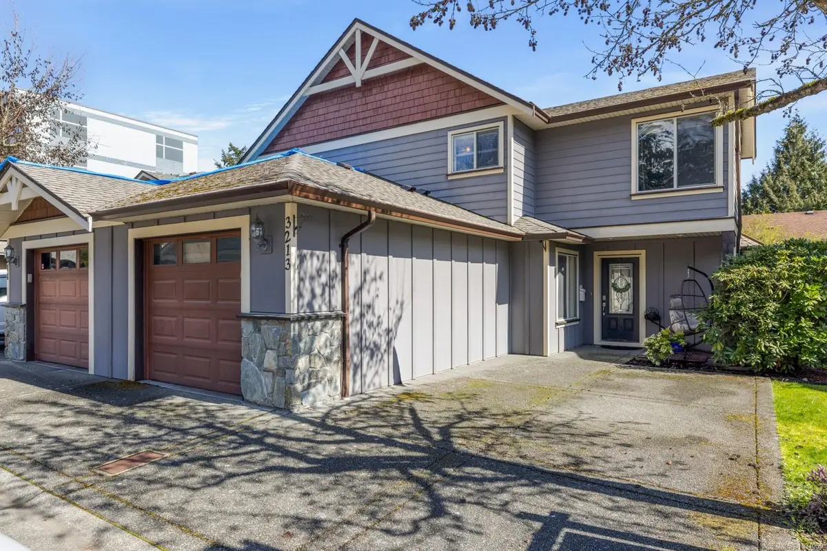 3213 Ernhill Pl, Langford BC V9C 0C6