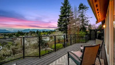 231 Stafford Ave, Courtenay BC V9N 6Z6