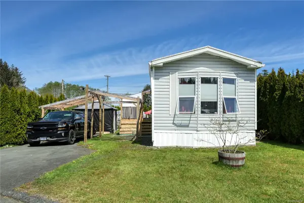 5250 Beaver Harbour Rd # 1, Port Hardy BC V0N 2P0