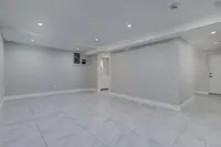 View 32