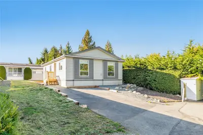 6325 Metral Dr # 138, Nanaimo BC V9T 6P9