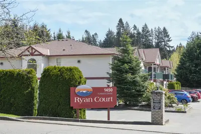 1450 Tunner Dr # 106, Courtenay BC V9N 9A6