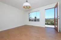 View 16