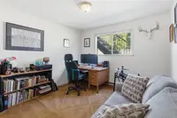 View 25