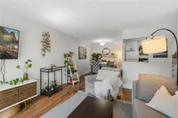 View 10