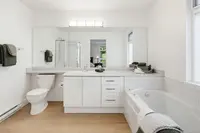 View 16