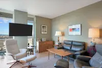 View 10