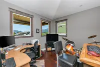 View 16