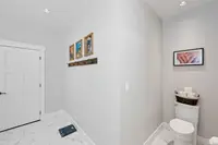 View 32