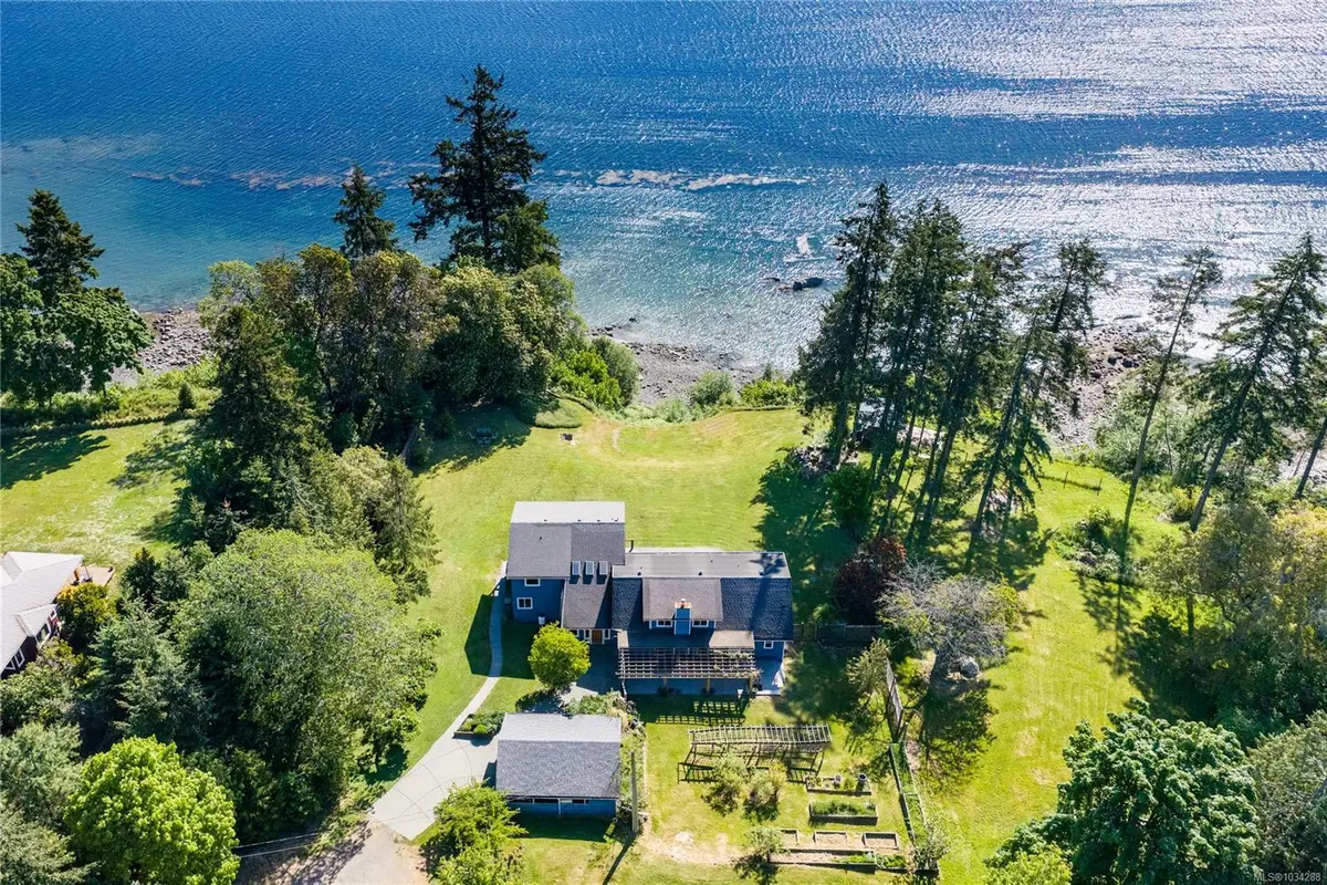 1560 Brebber Rd, Nanaimo BC V9R 5K2