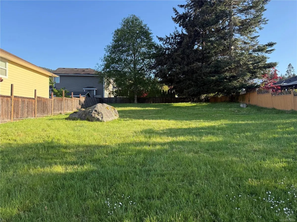 LT 9 Hayhurst Cres, Crofton BC V0R 1R0 — Pending Sale in Crofton