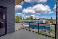 View 32